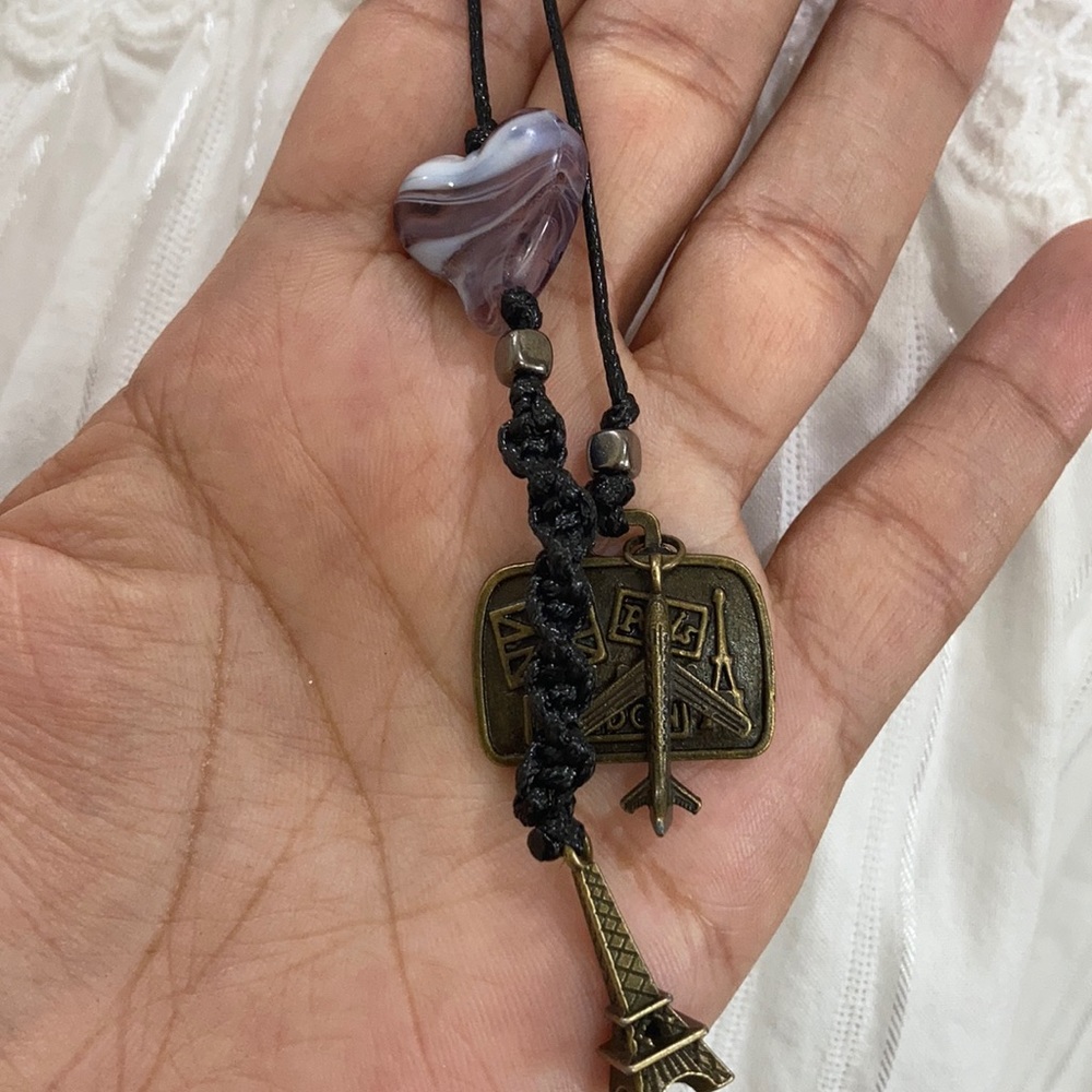London París Travel inspired necklace - Picture 12 of 15
